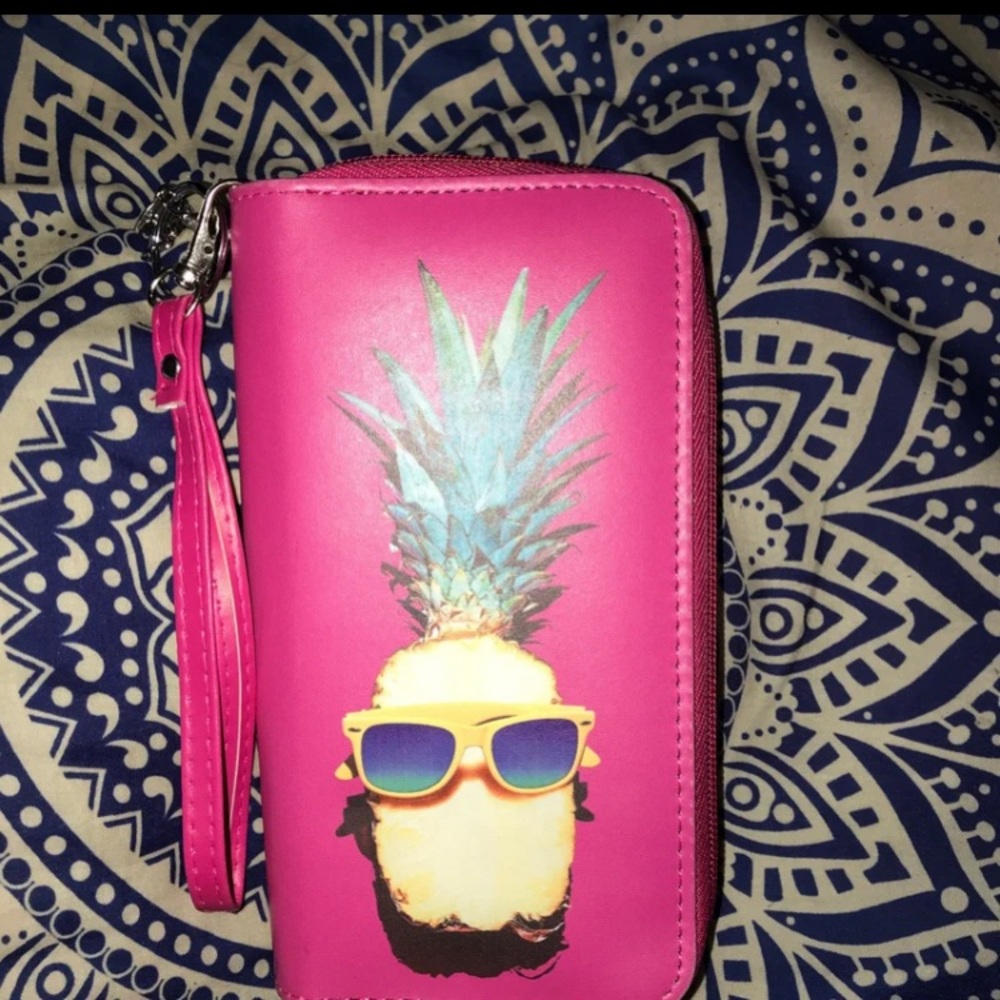 Cute Rue 21 Pineapple Duel Sided Wallet